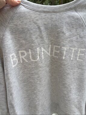 Brunette The Label Light Gray Pullover Sweatshirt